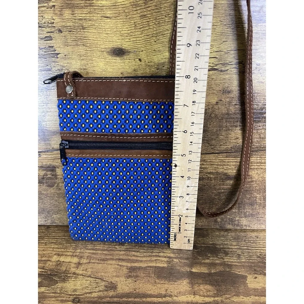 Rare ‎ Crossbody Bag Artesanal Blue